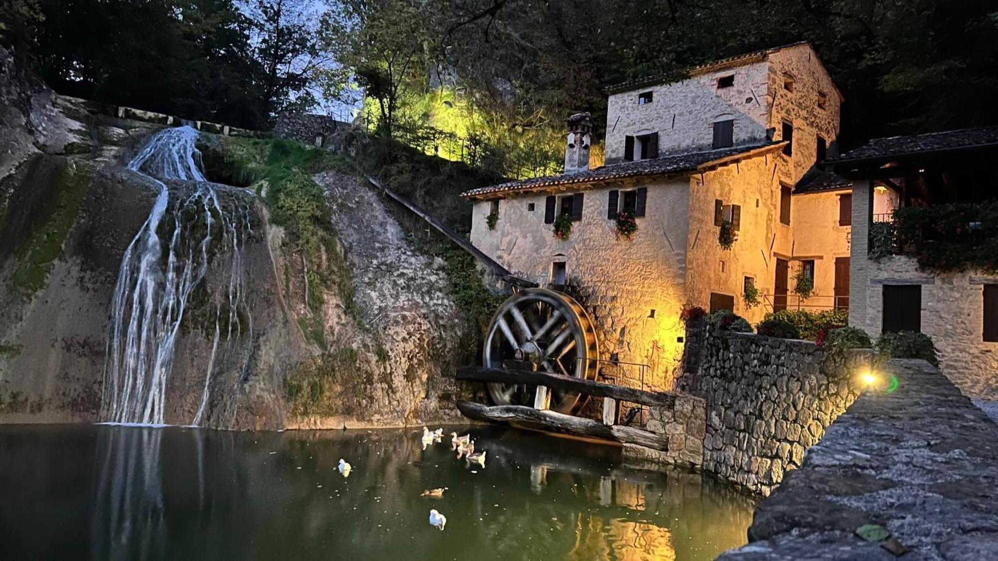 Romantic Boutique Hospitality Revine Lago Extérieur photo